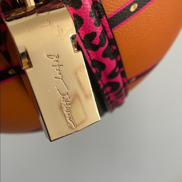 Betsey Johnson Sporty Orange Crossbody Bag - Picture 2 of 5